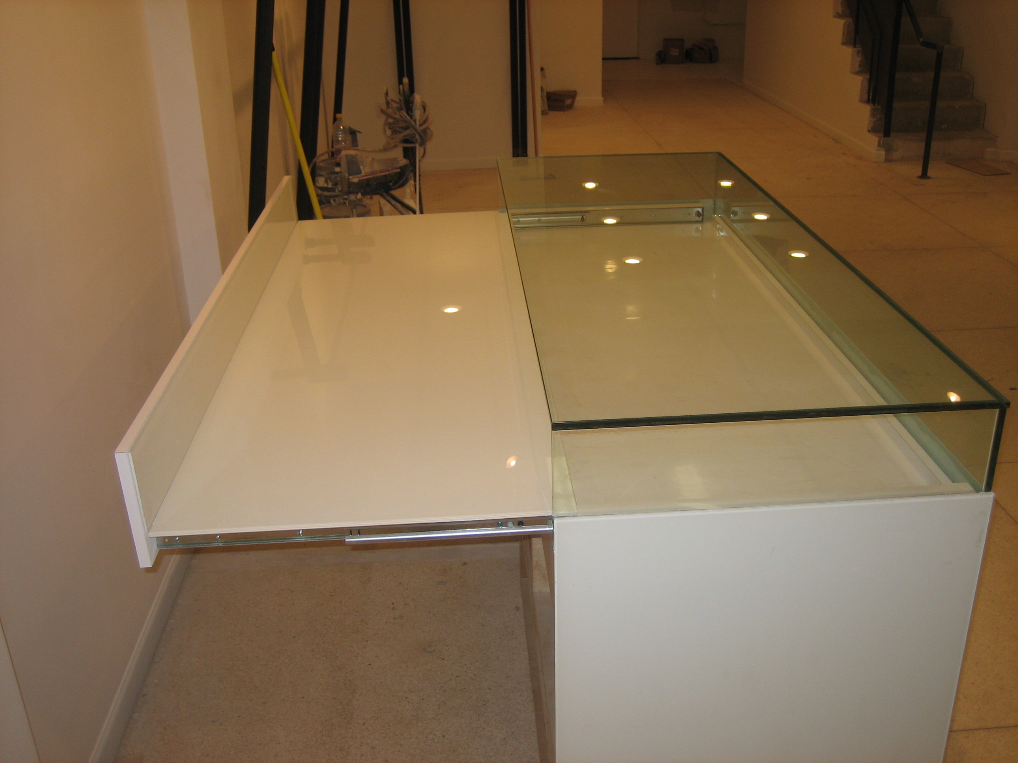 Display /Cashier Stand